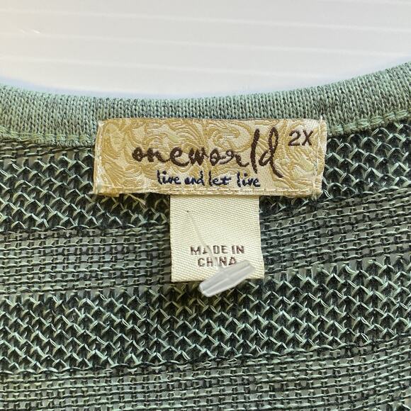 One World Womens Top 2X Green Shark Bite Tunic 3/4 Sleeve Round Neck Rhinestone - Picture 6 of 9